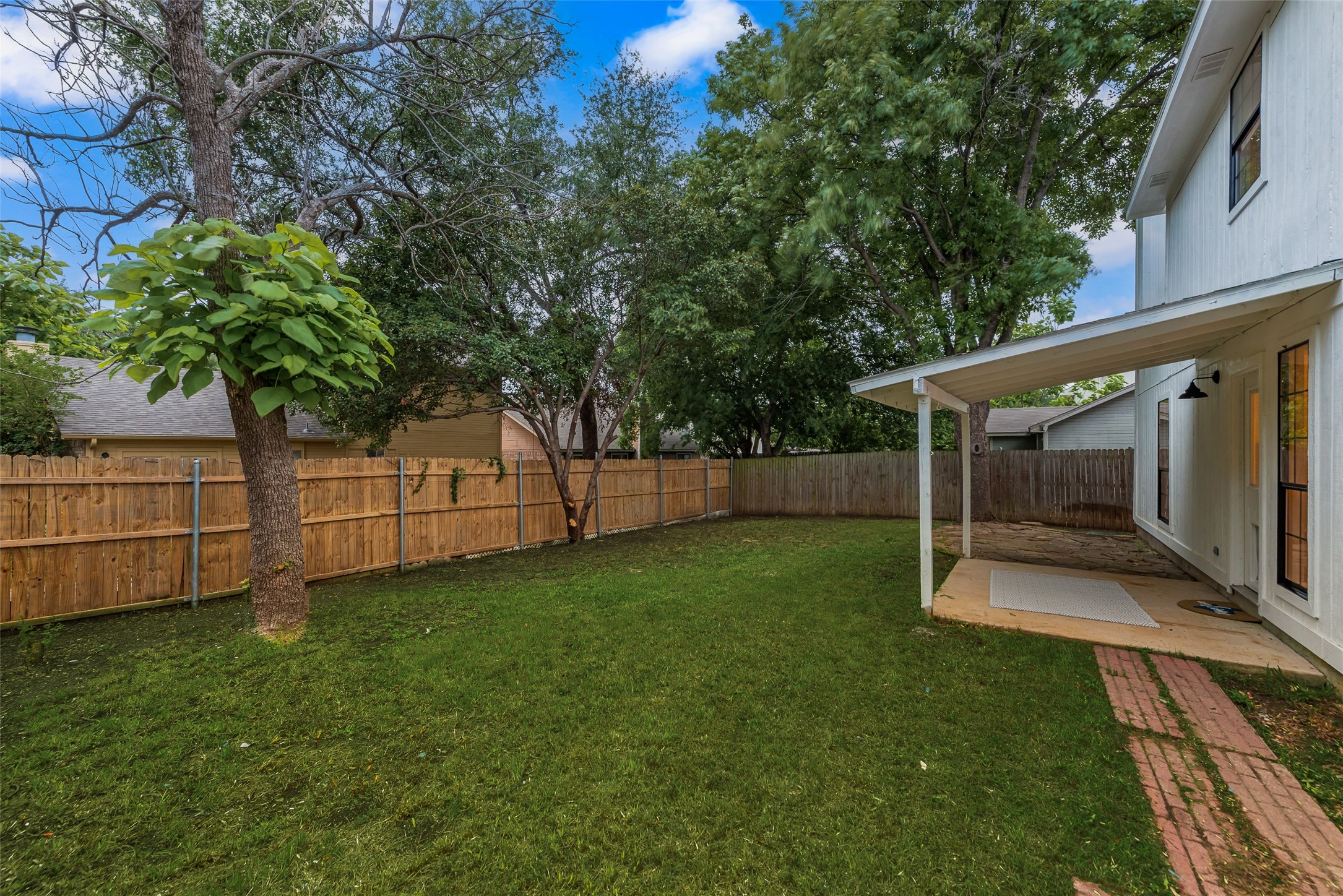 4672 Birchbend Lane Fort Worth TX 76137