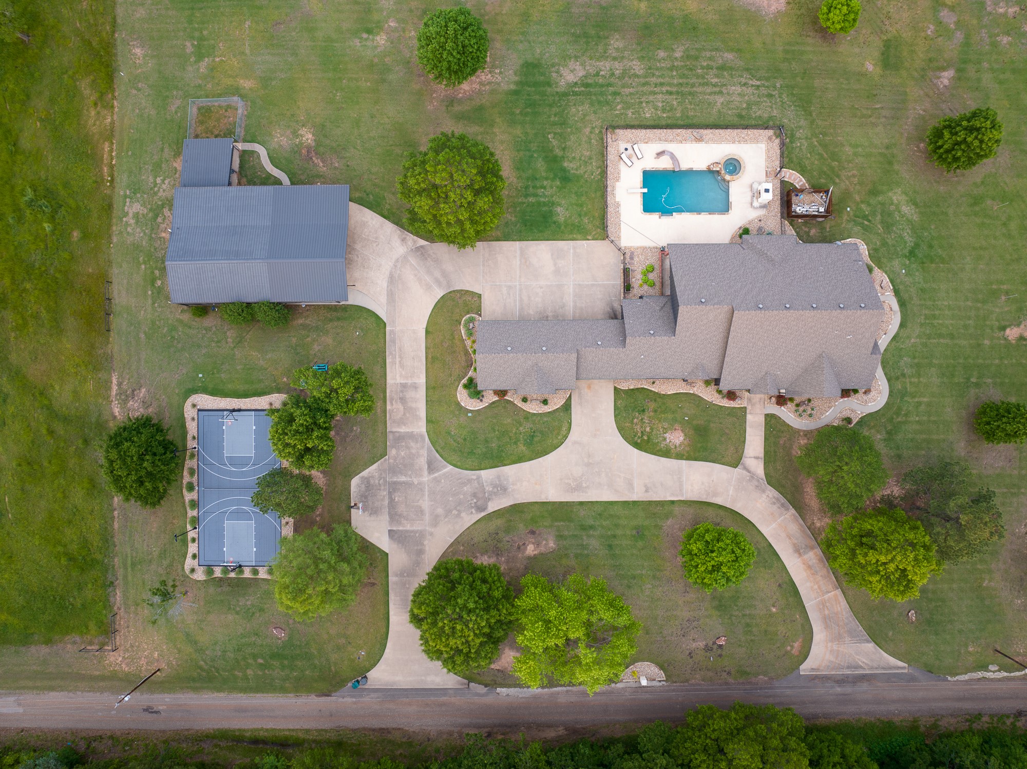 5000 Stillhouse Road Paris TX 75462