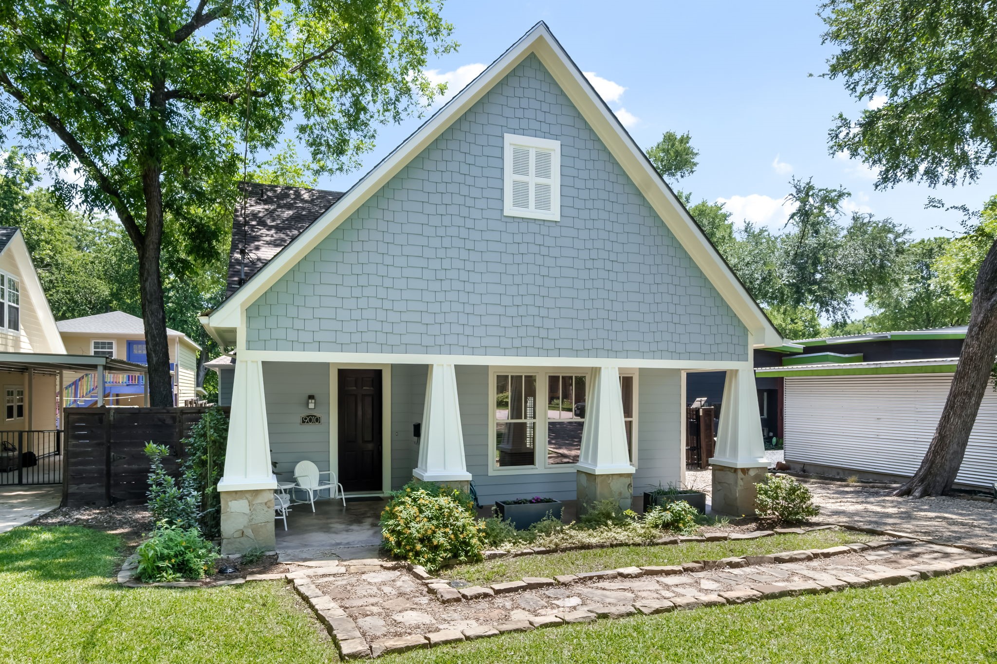 9010 Eustis Avenue Dallas TX 75218