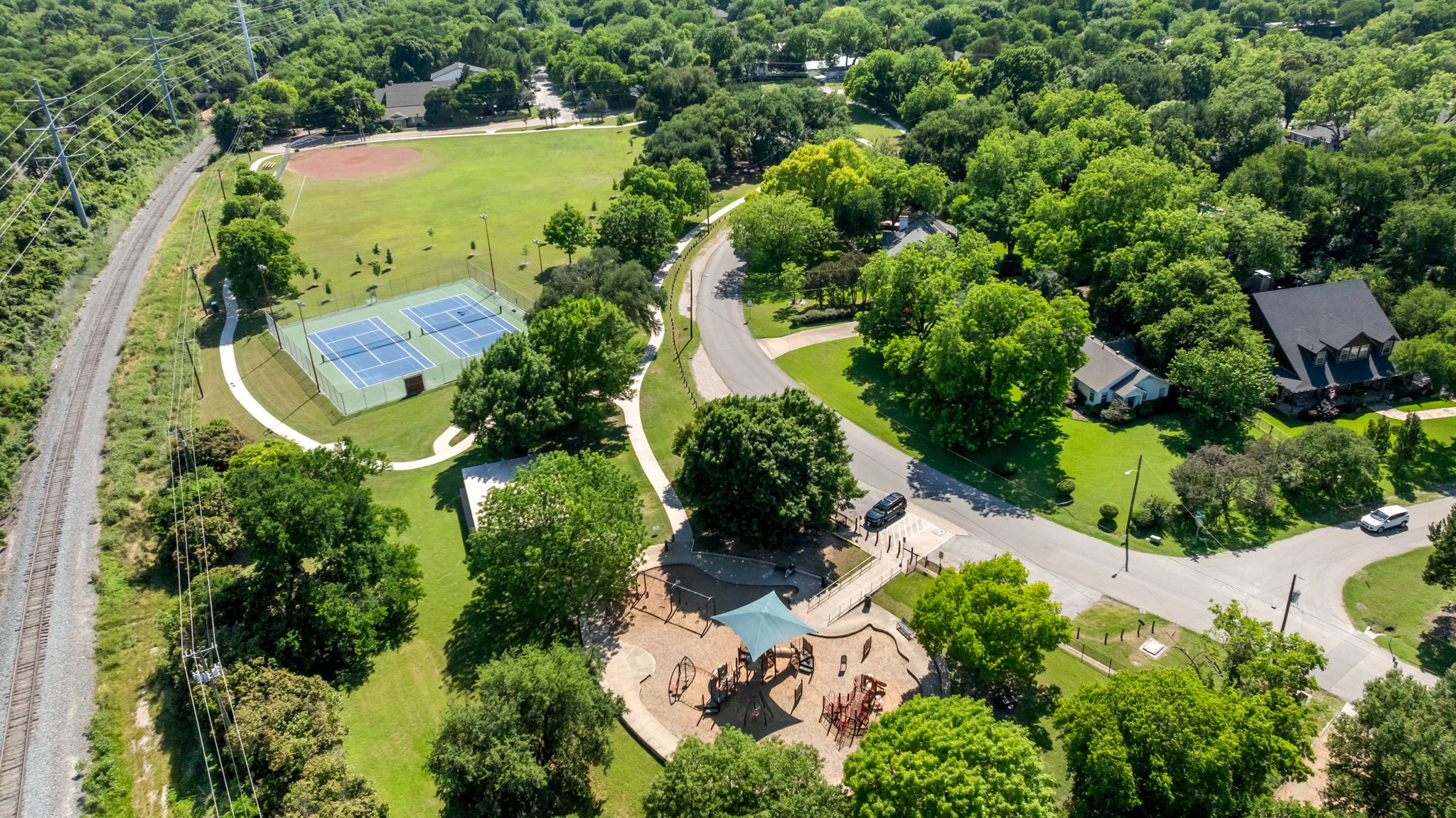 9010 Eustis Avenue Dallas TX 75218