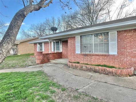 1880 Kingland Street Stephenville TX 76401