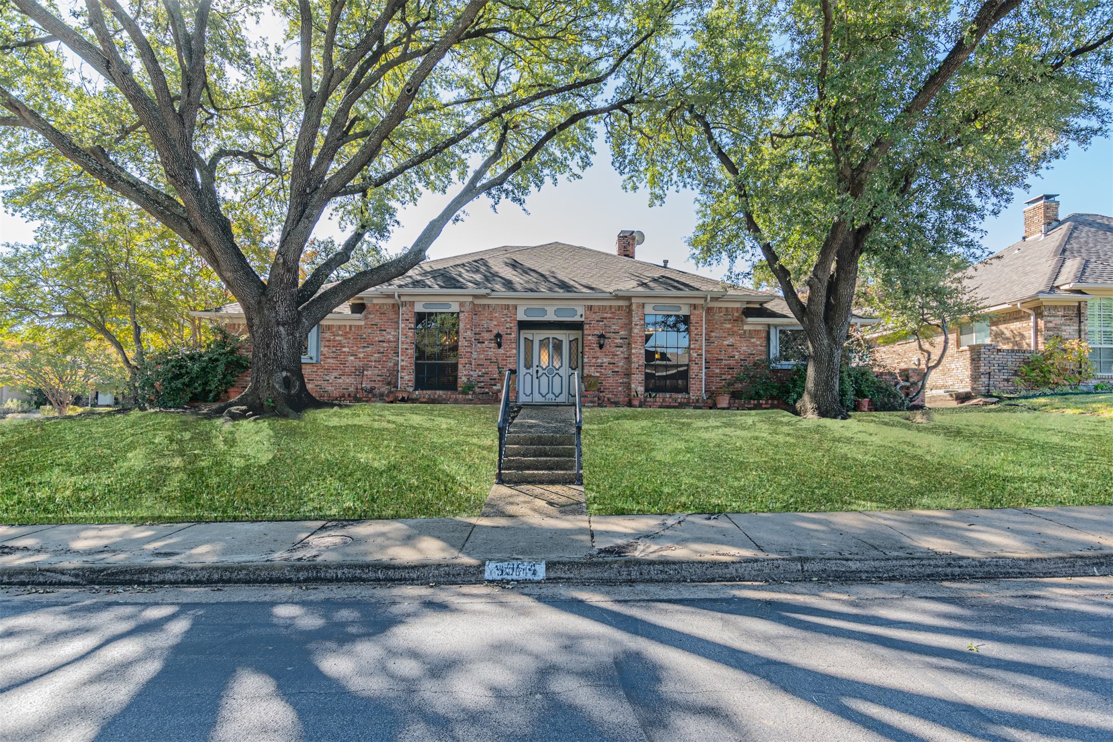 9064 Maple Glen Drive Dallas TX 75231