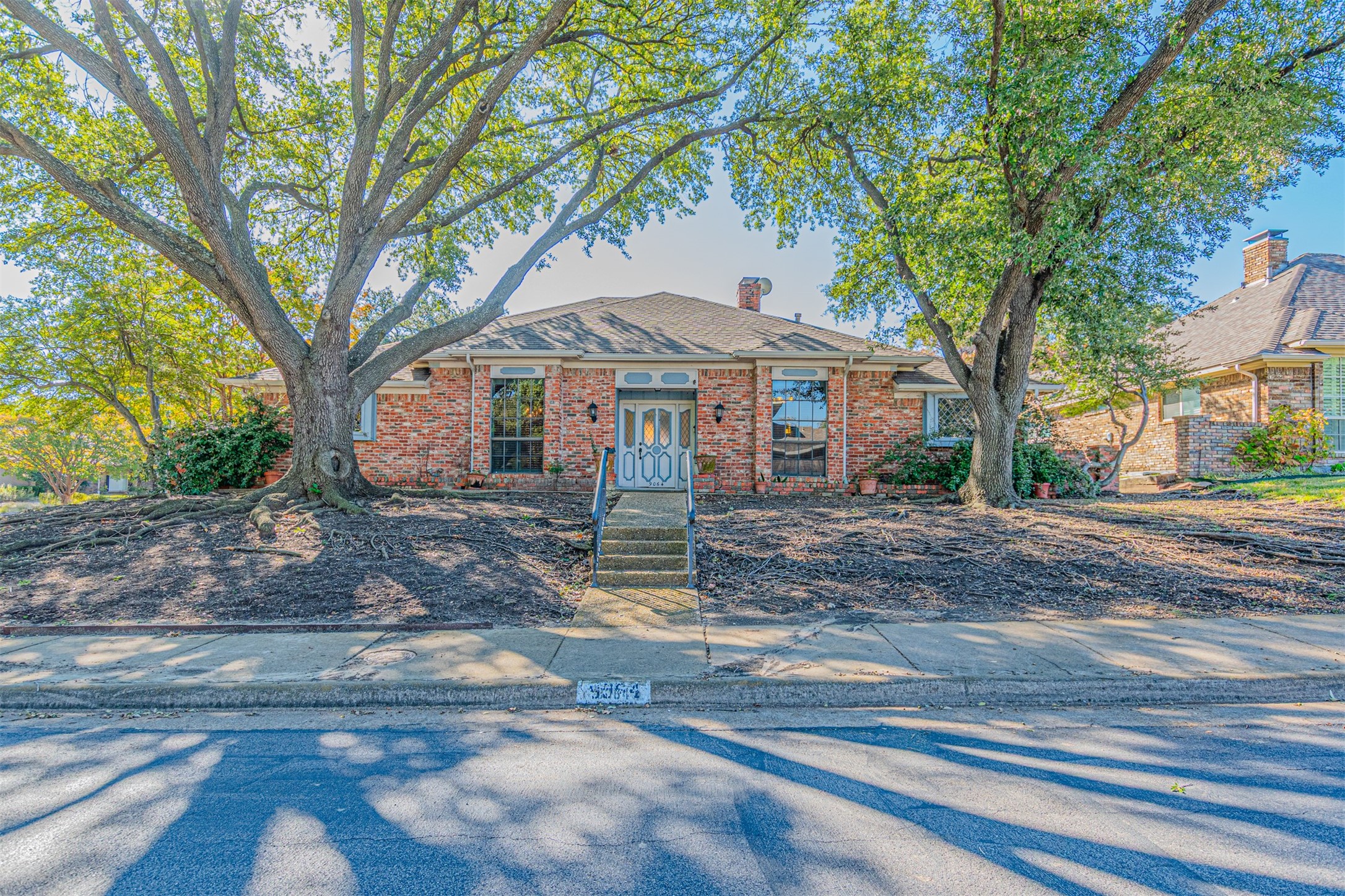 9064 Maple Glen Drive Dallas TX 75231