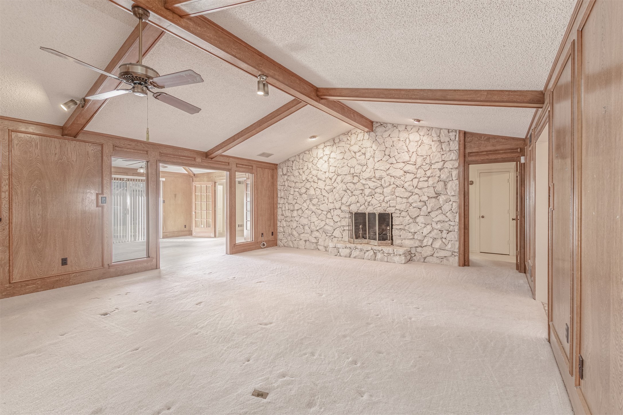 9064 Maple Glen Drive Dallas TX 75231