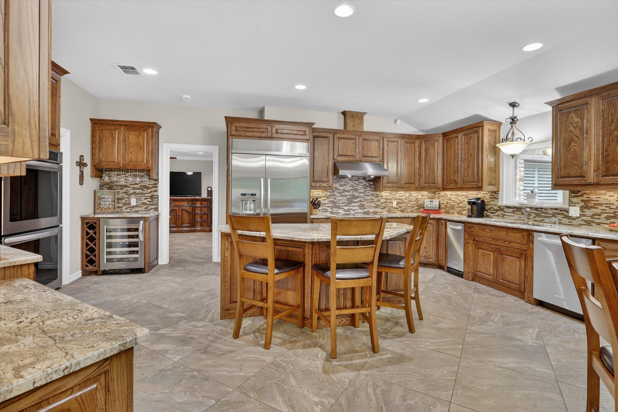 1412 Sandpiper Court S Fort Worth TX 76108