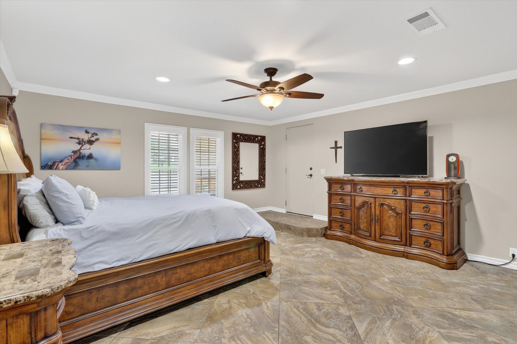 1412 Sandpiper Court S Fort Worth TX 76108