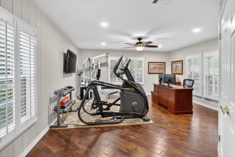 1412 Sandpiper Court S Fort Worth TX 76108
