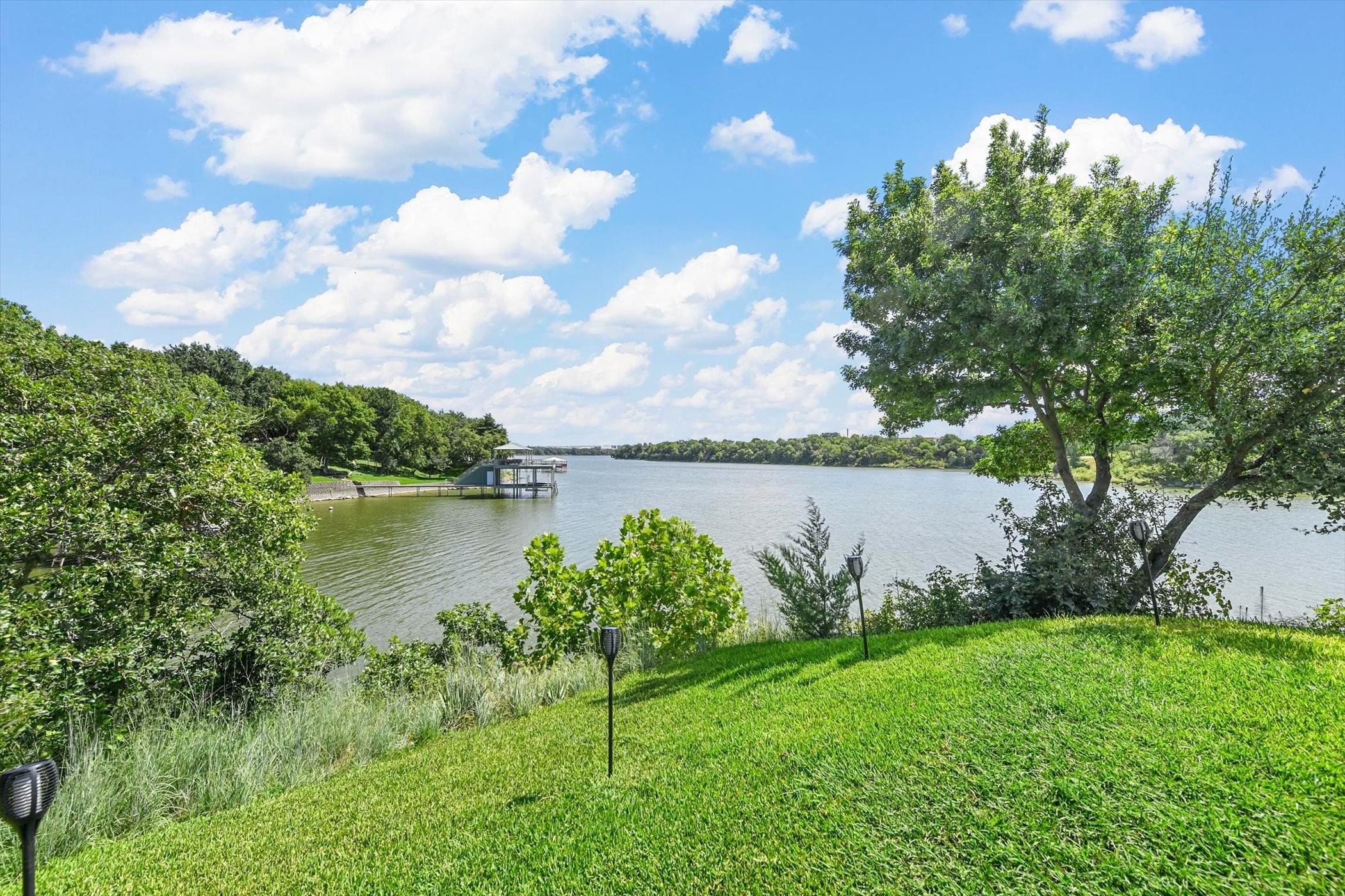 1412 Sandpiper Court S Fort Worth TX 76108
