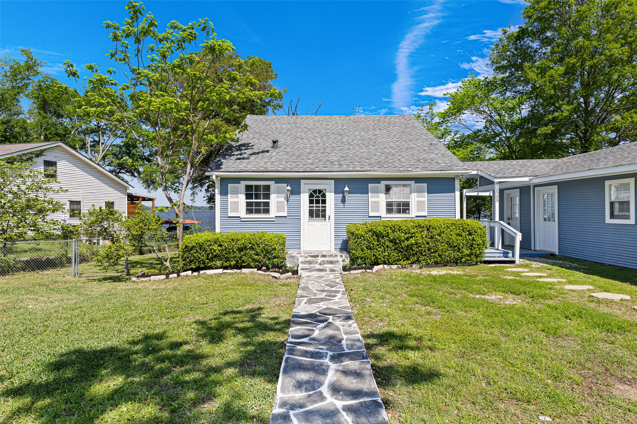 20505 Flat Creek Drive Chandler TX 75758