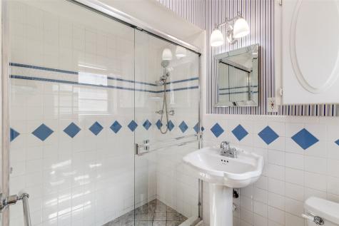 11707 Rogue Way Dallas TX 75218