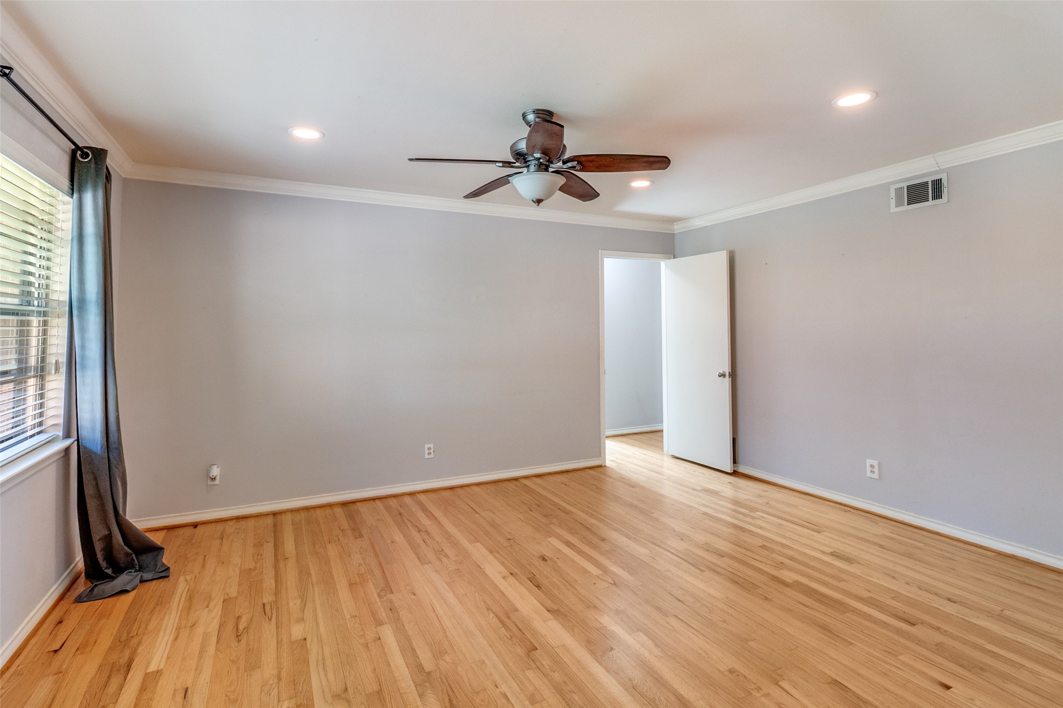 11707 Rogue Way Dallas TX 75218