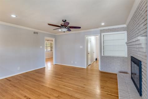 11707 Rogue Way Dallas TX 75218