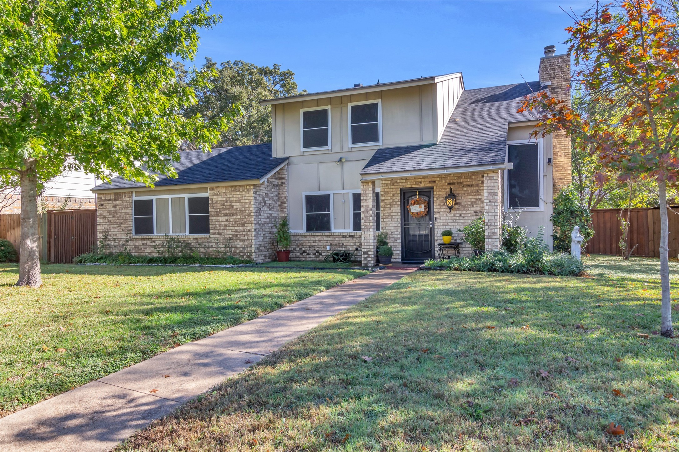 7414 Boisenberry Lane Dallas TX 75249