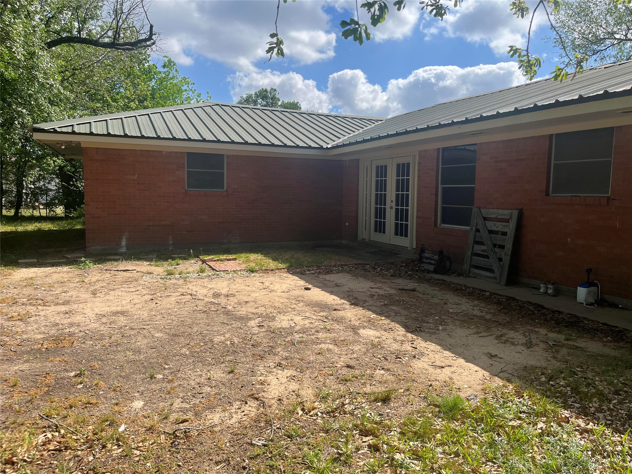 817 E Holly Lane Mexia TX 76667