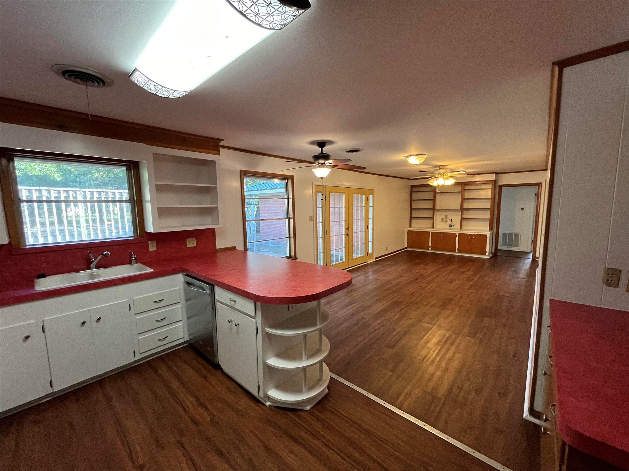 817 E Holly Lane Mexia TX 76667