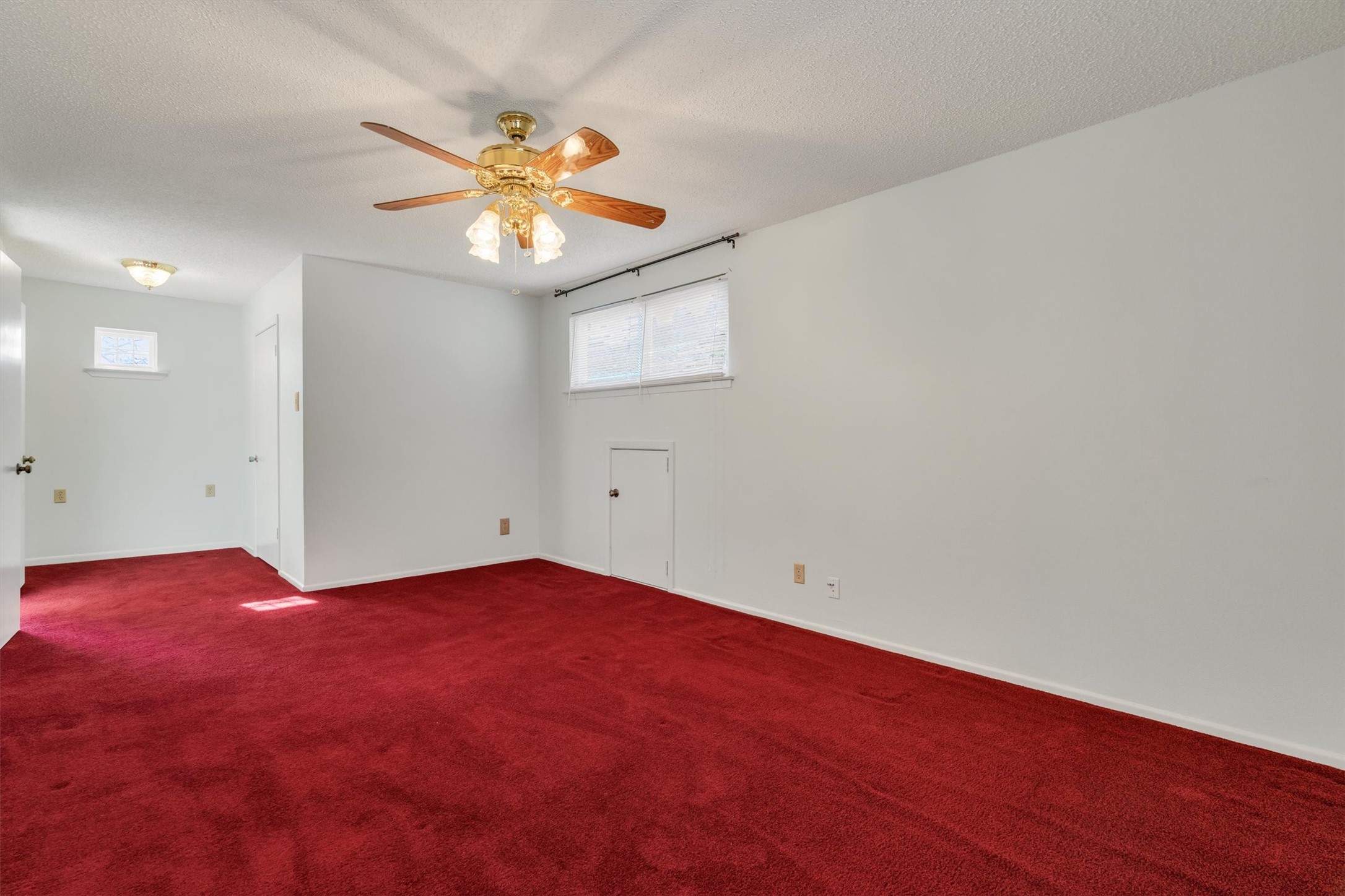 1832 Wonderlight Lane Dallas TX 75228