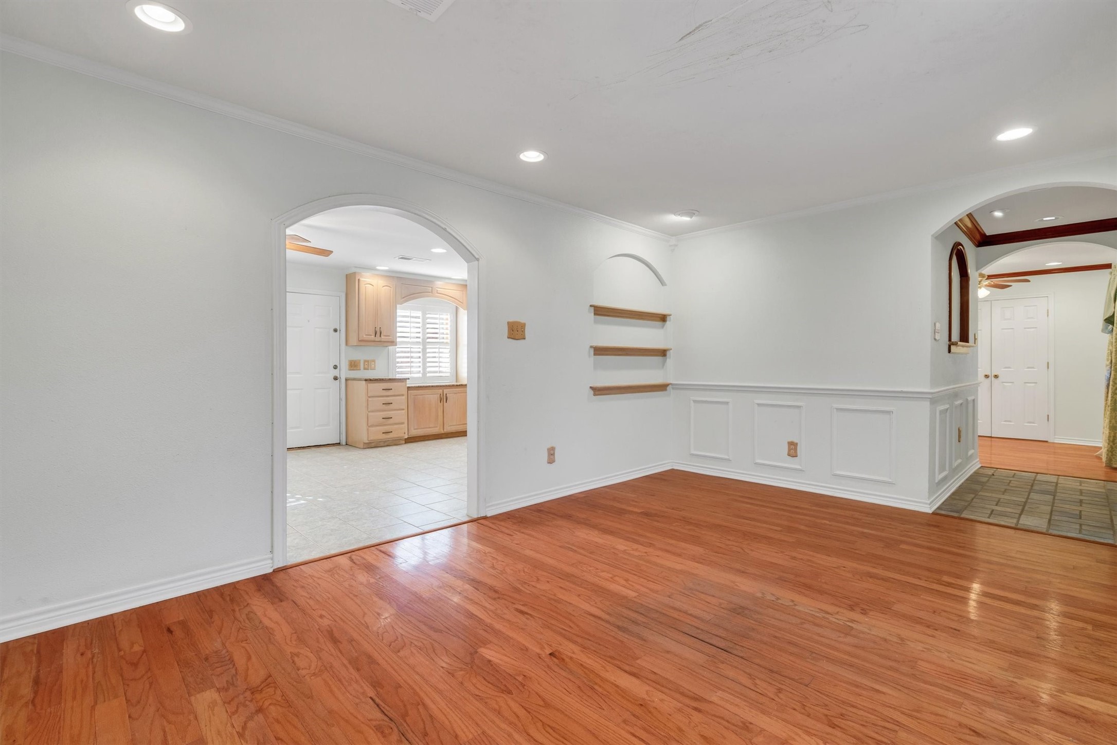 1832 Wonderlight Lane Dallas TX 75228