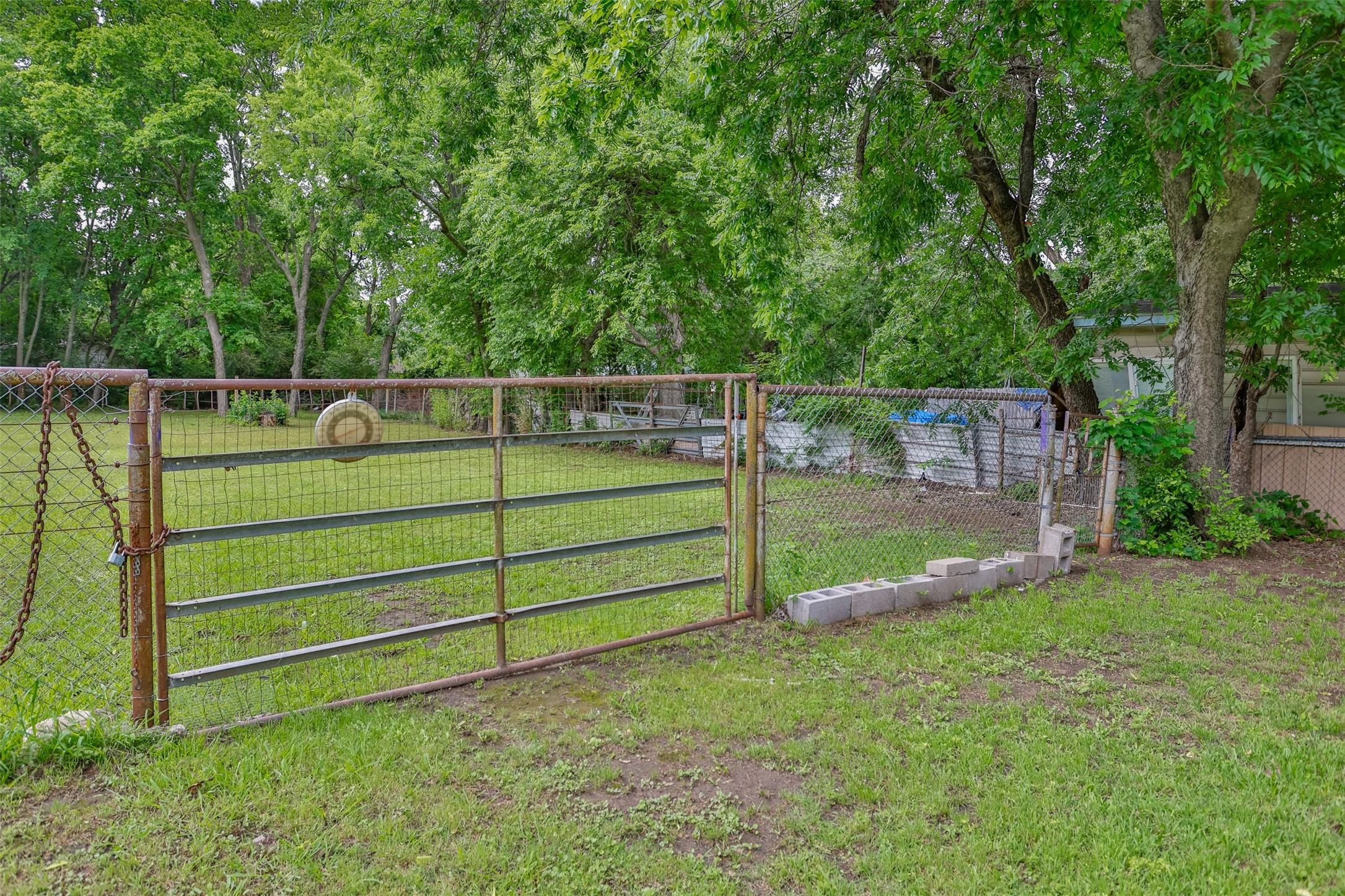 1520 Olive Street Gainesville TX 76240