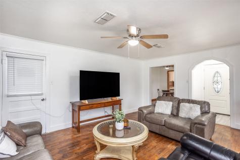 1520 Olive Street Gainesville TX 76240