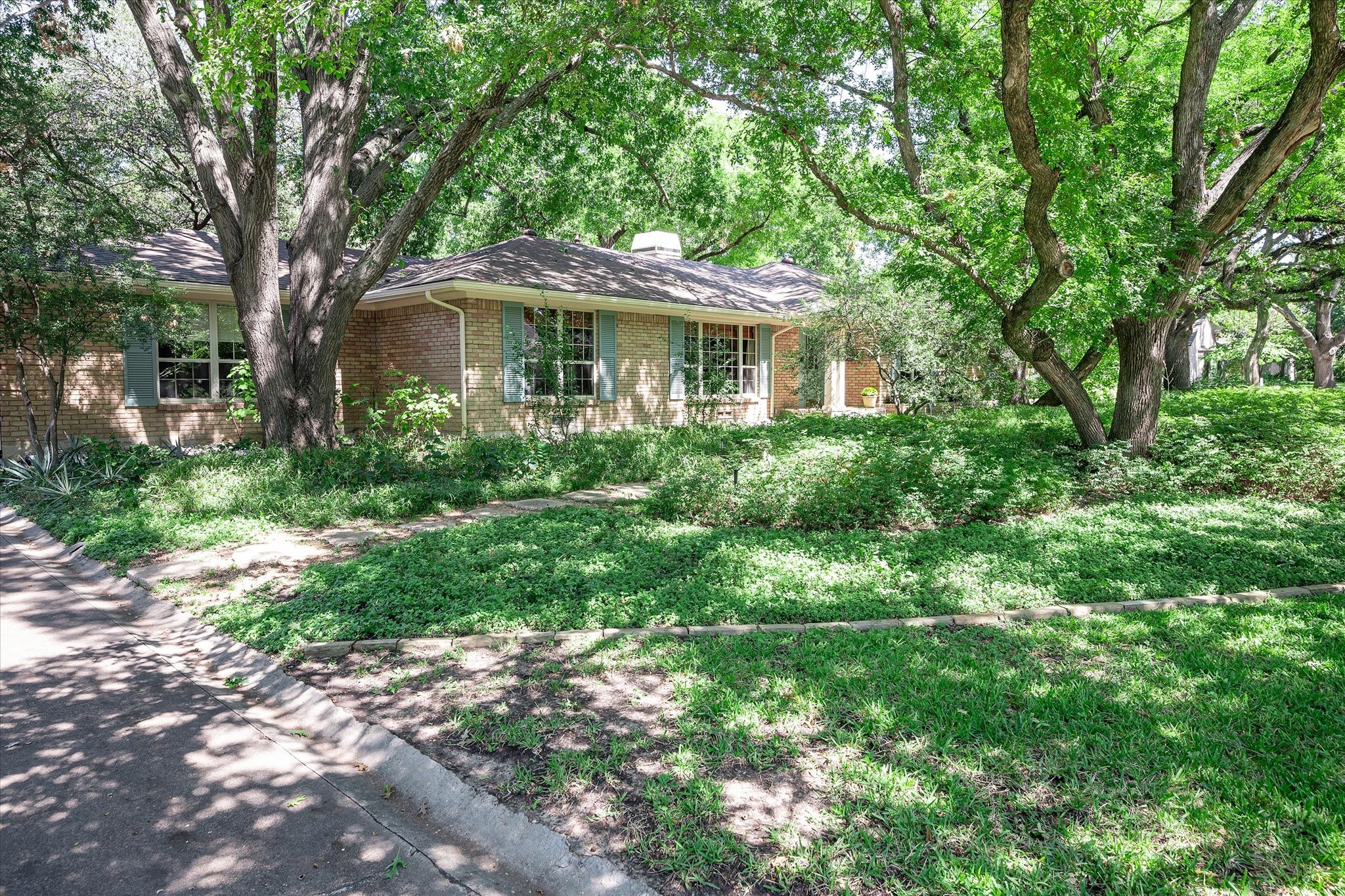 5307 Preston Haven Drive Dallas TX 75229