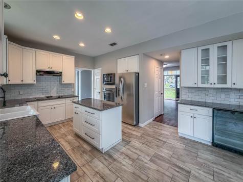 1081 Woodbriar Drive Grapevine TX 76051