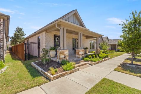 4825 Beaver Creek Drive Arlington TX 76005