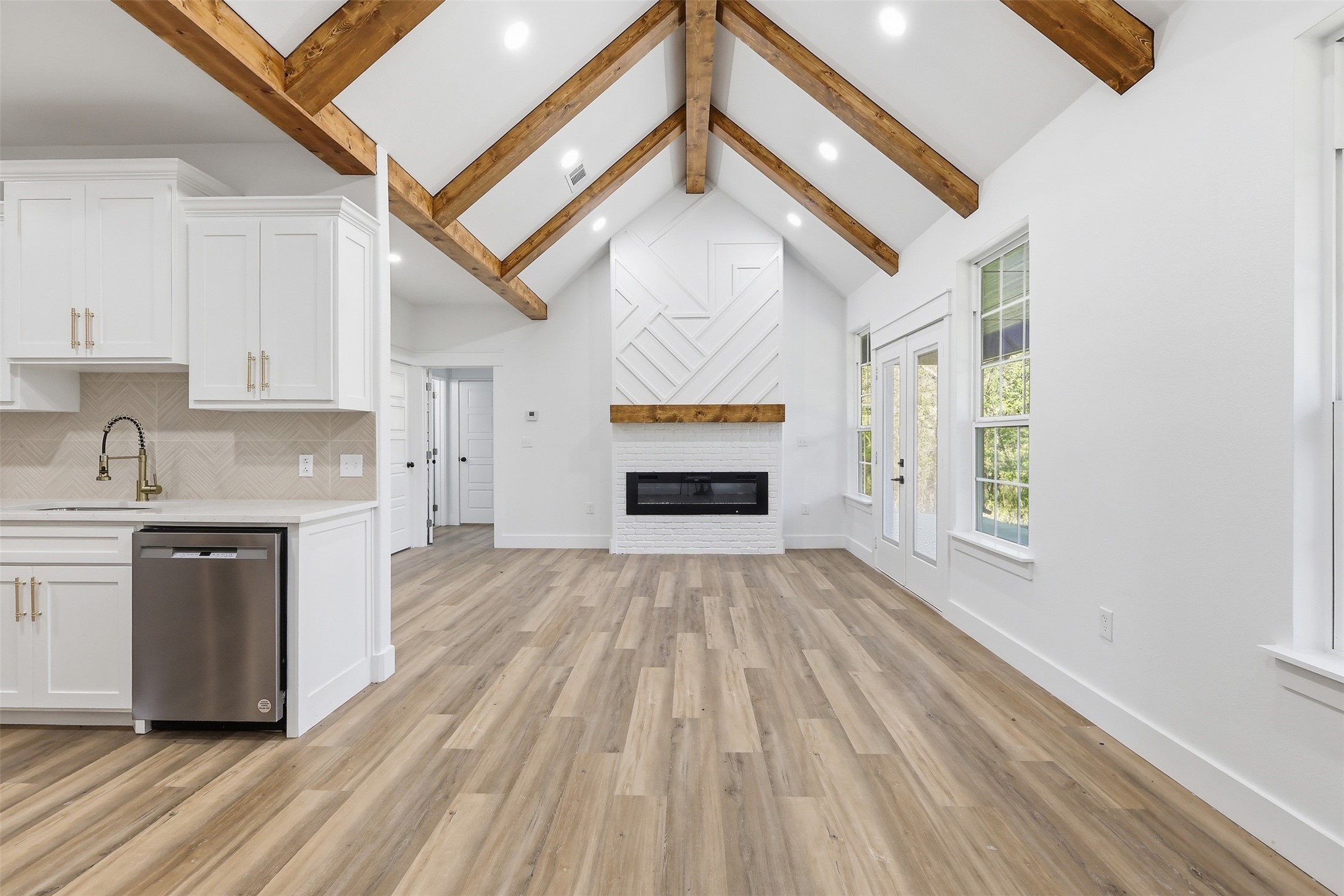 7694 Portwood Road Azle TX 76020