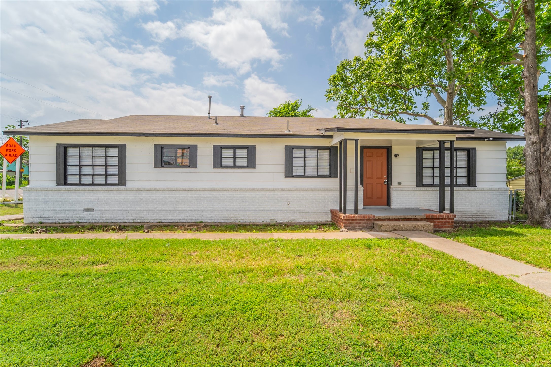 2538 Avenue G Fort Worth TX 76105