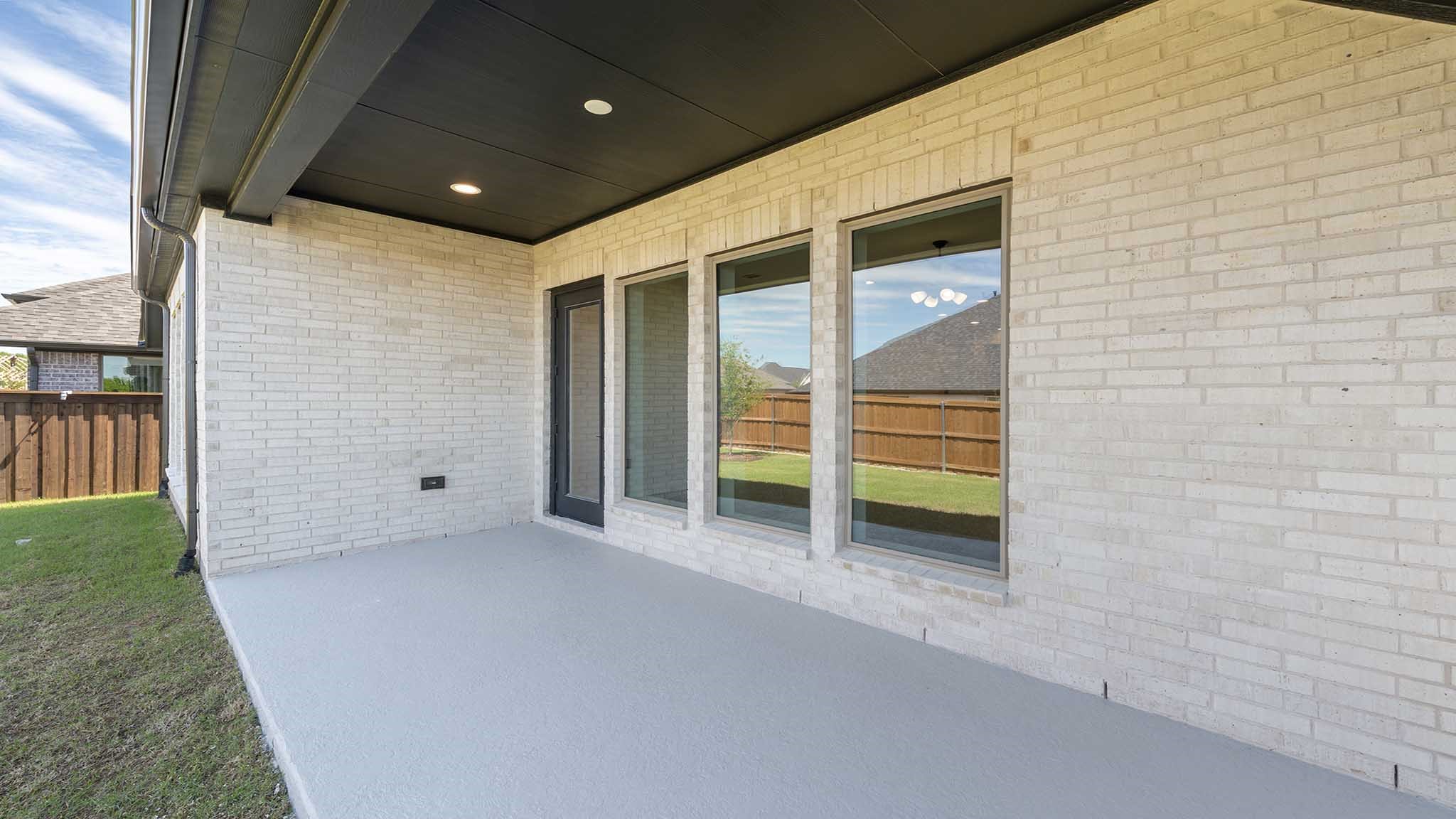 811 River Sky Road Lavon TX 75166