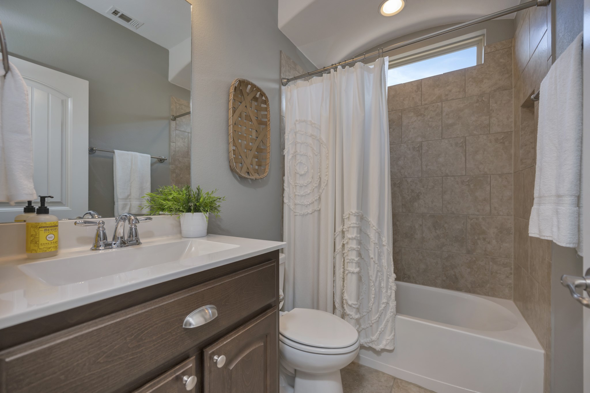 15716 Oak Pointe Drive Fort Worth TX 76177