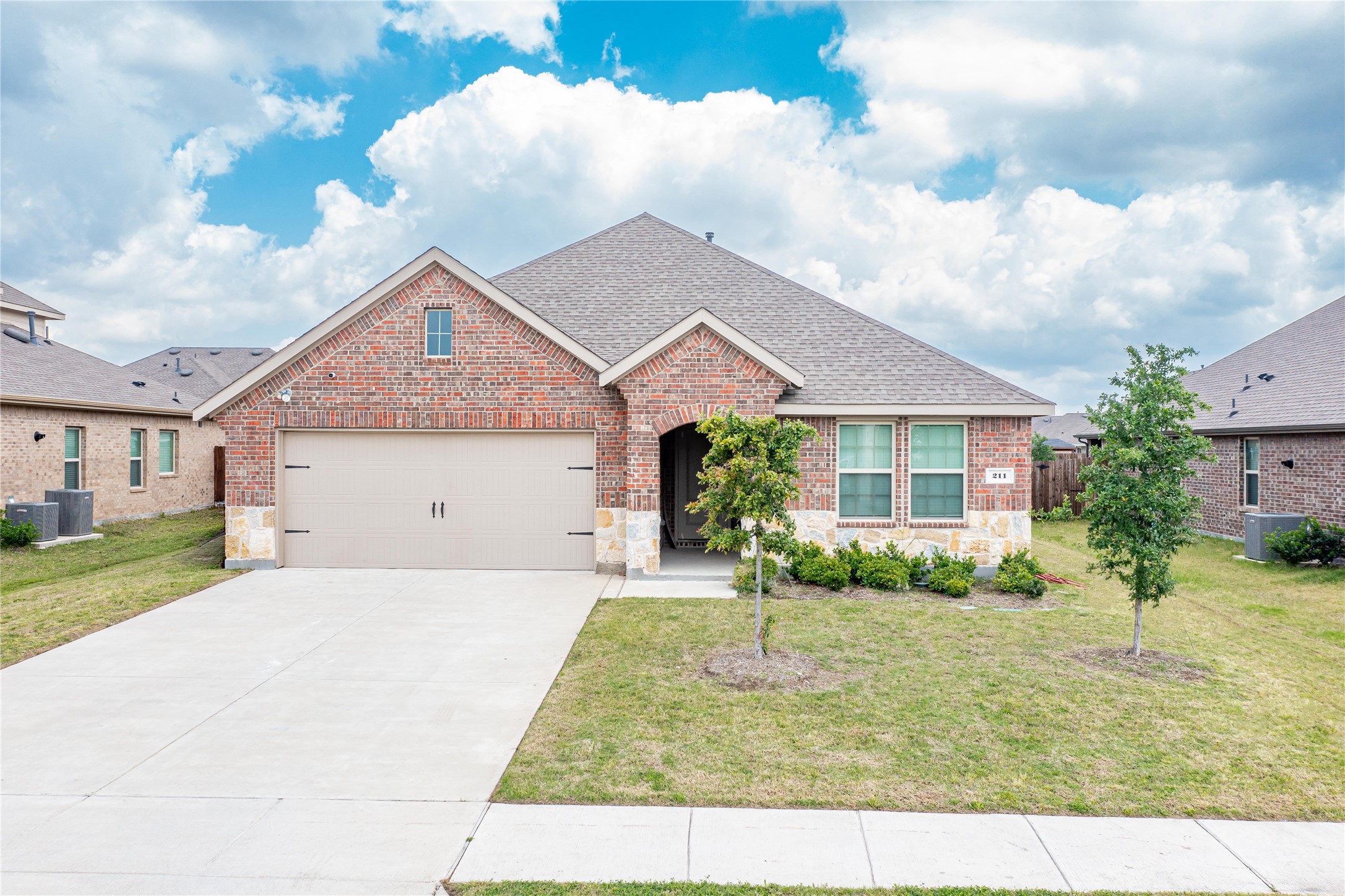 211 Condor Pass Caddo Mills TX 75135