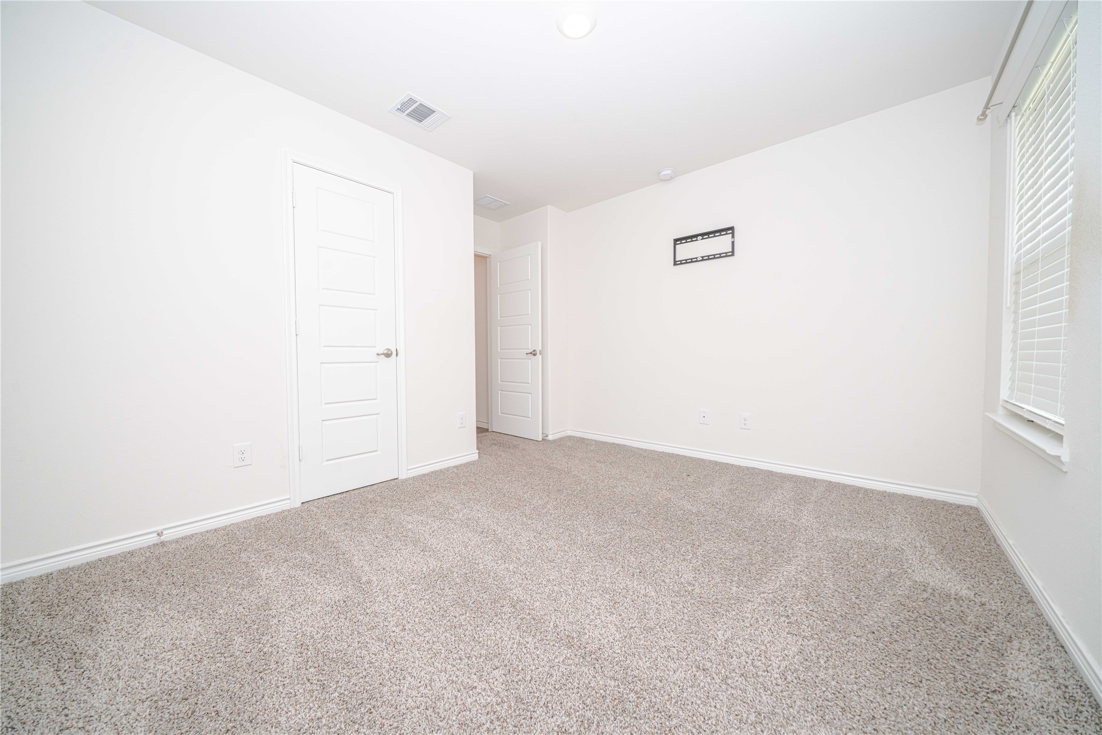 211 Condor Pass Caddo Mills TX 75135