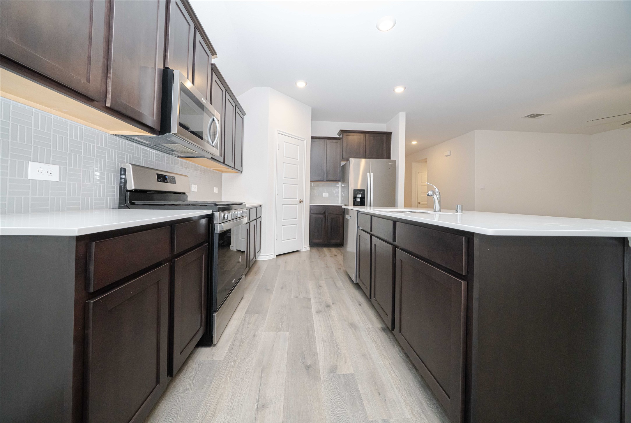 211 Condor Pass Caddo Mills TX 75135