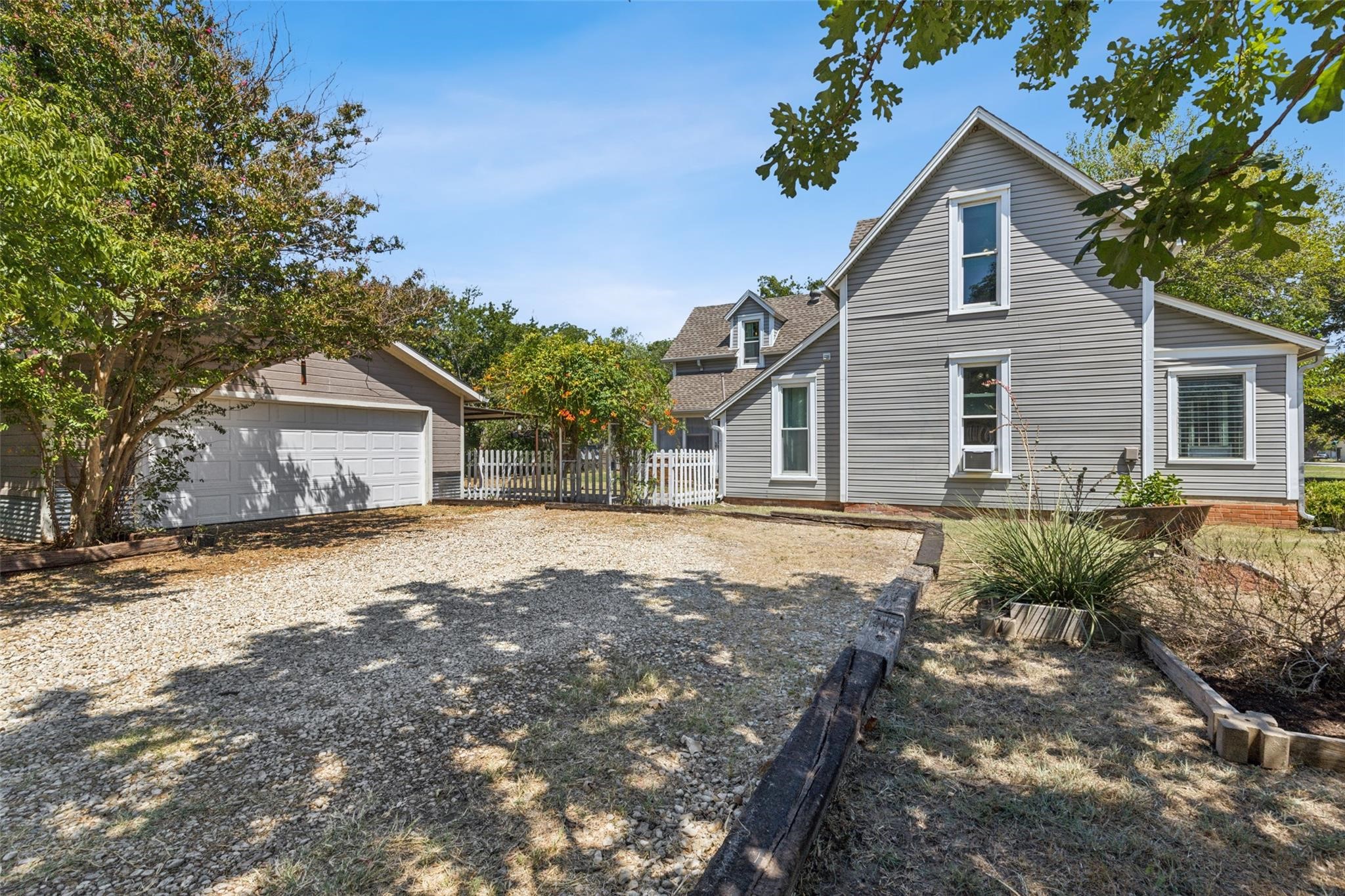 201 Shaffner Street Ponder TX 76259
