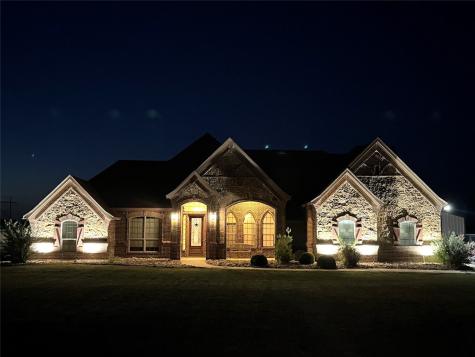 137 Mesquite Drive Decatur TX 76234