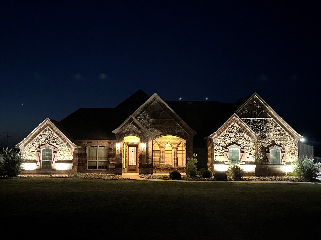 137 Mesquite Drive Decatur TX 76234