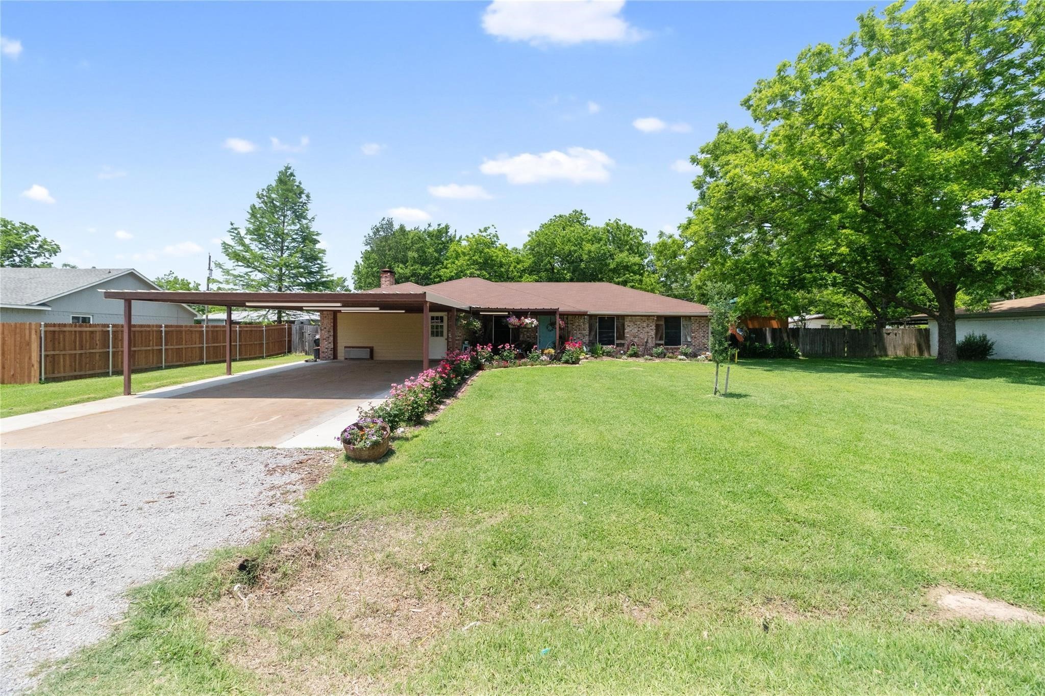 406 Chumney Drive Teague TX 75860