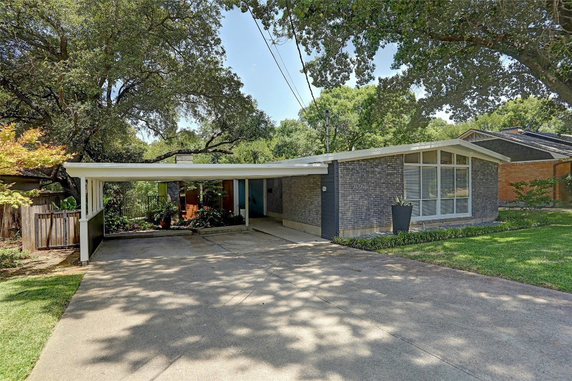 7136 Walling Lane Dallas TX 75231