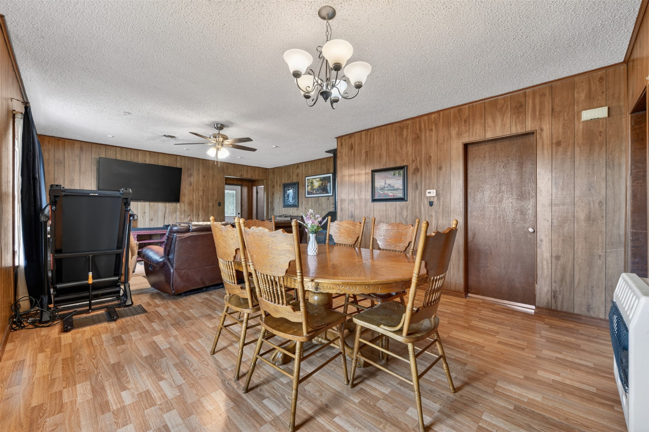500 S Pecan Creek Trail Valley View TX 76272