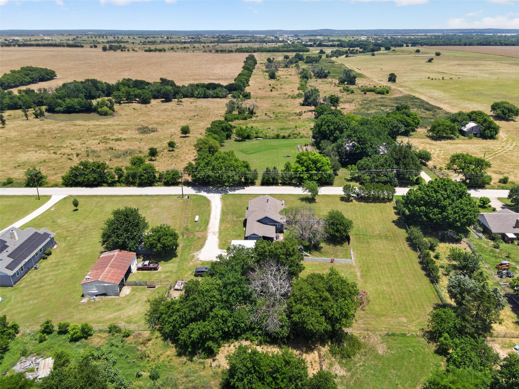 500 S Pecan Creek Trail Valley View TX 76272