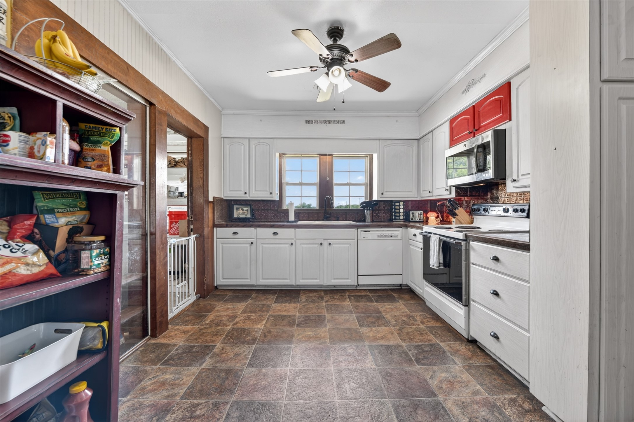500 S Pecan Creek Trail Valley View TX 76272
