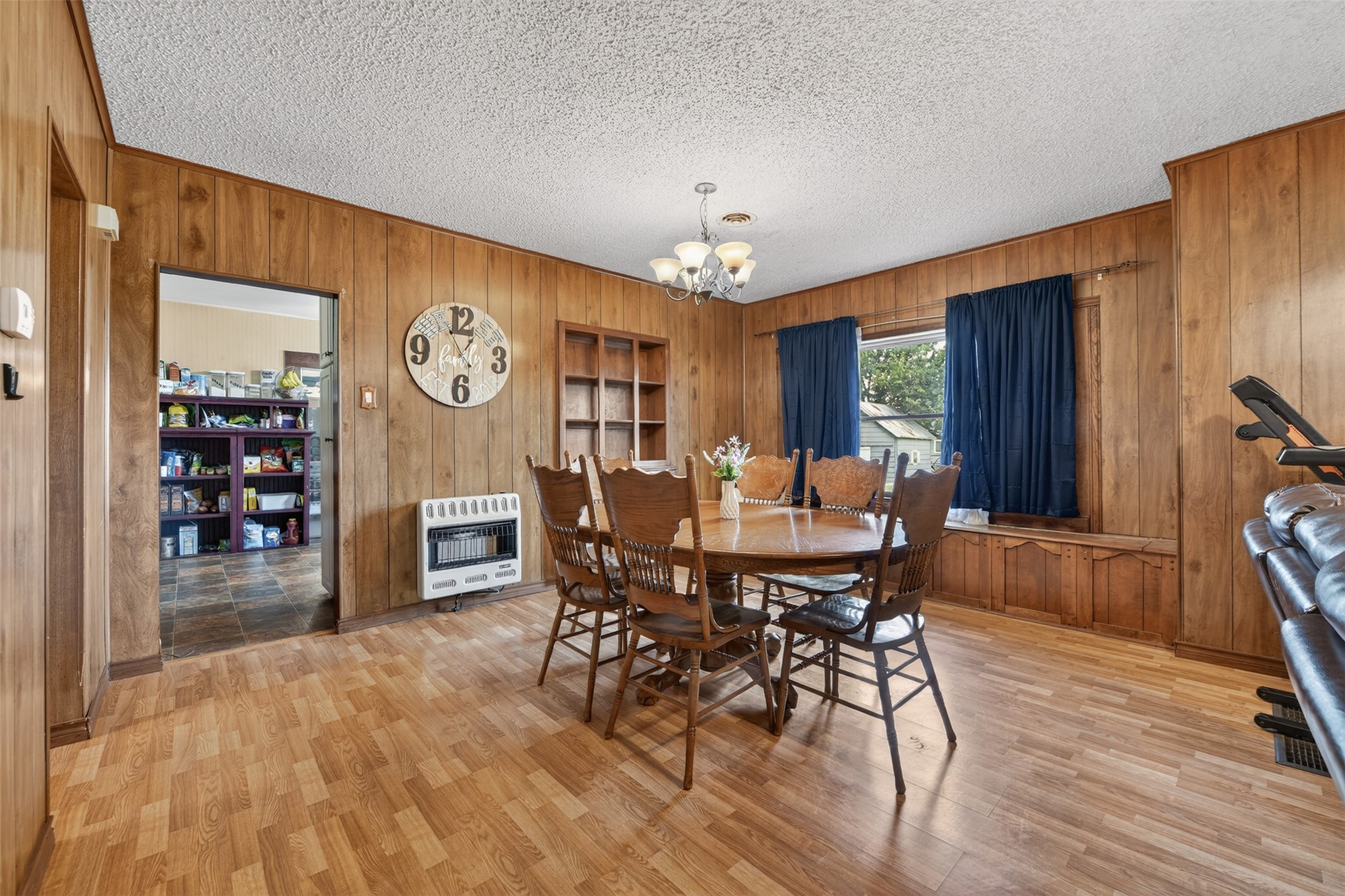 500 S Pecan Creek Trail Valley View TX 76272