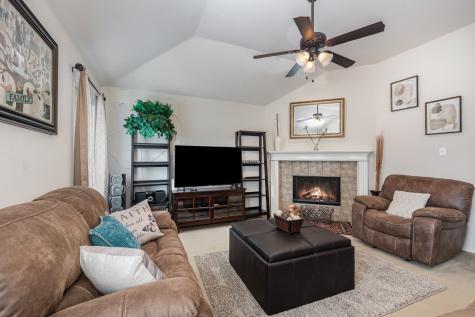 1232 Morning Dove Aubrey TX 76227