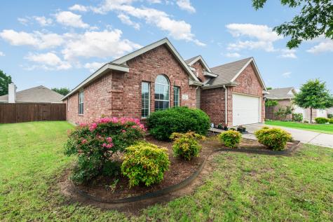 1232 Morning Dove Aubrey TX 76227