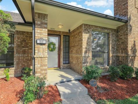 1641 Palisades Drive Carrollton TX 75007
