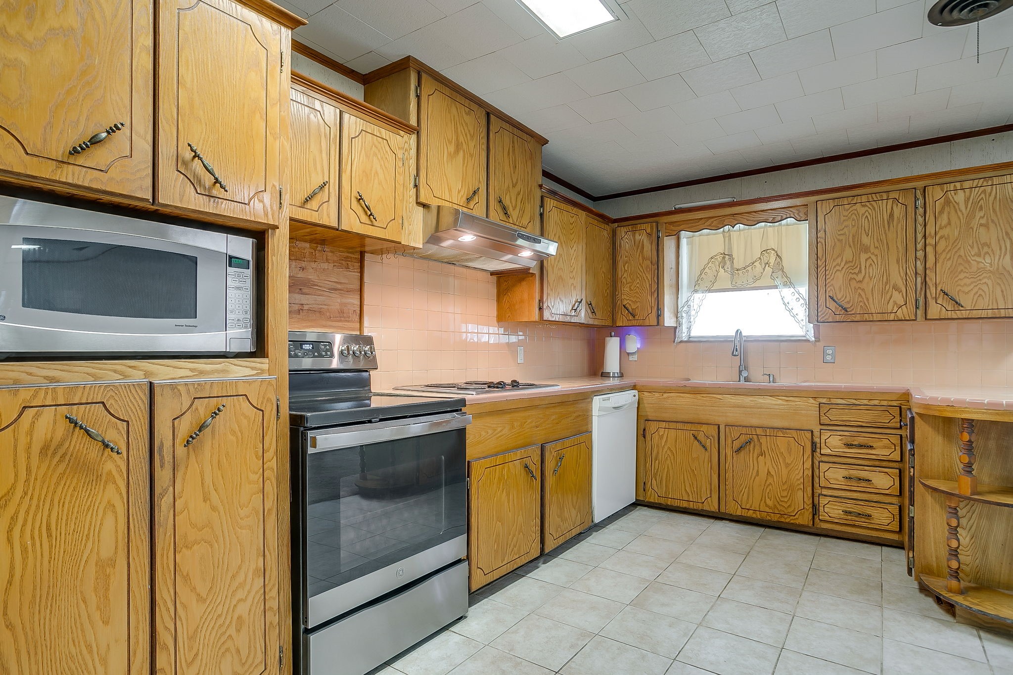 616 Post Oak Drive Hurst TX 76053