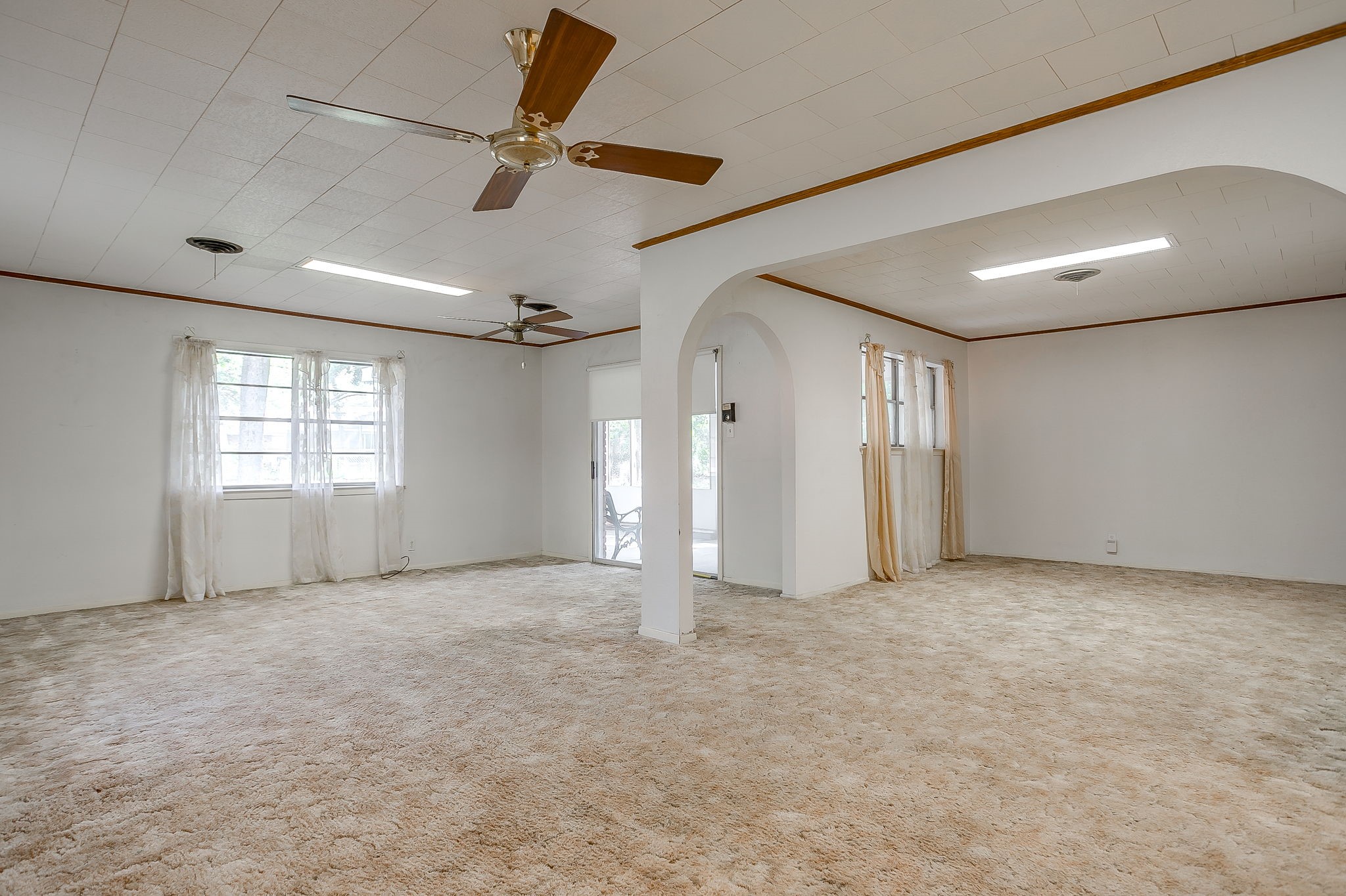 616 Post Oak Drive Hurst TX 76053