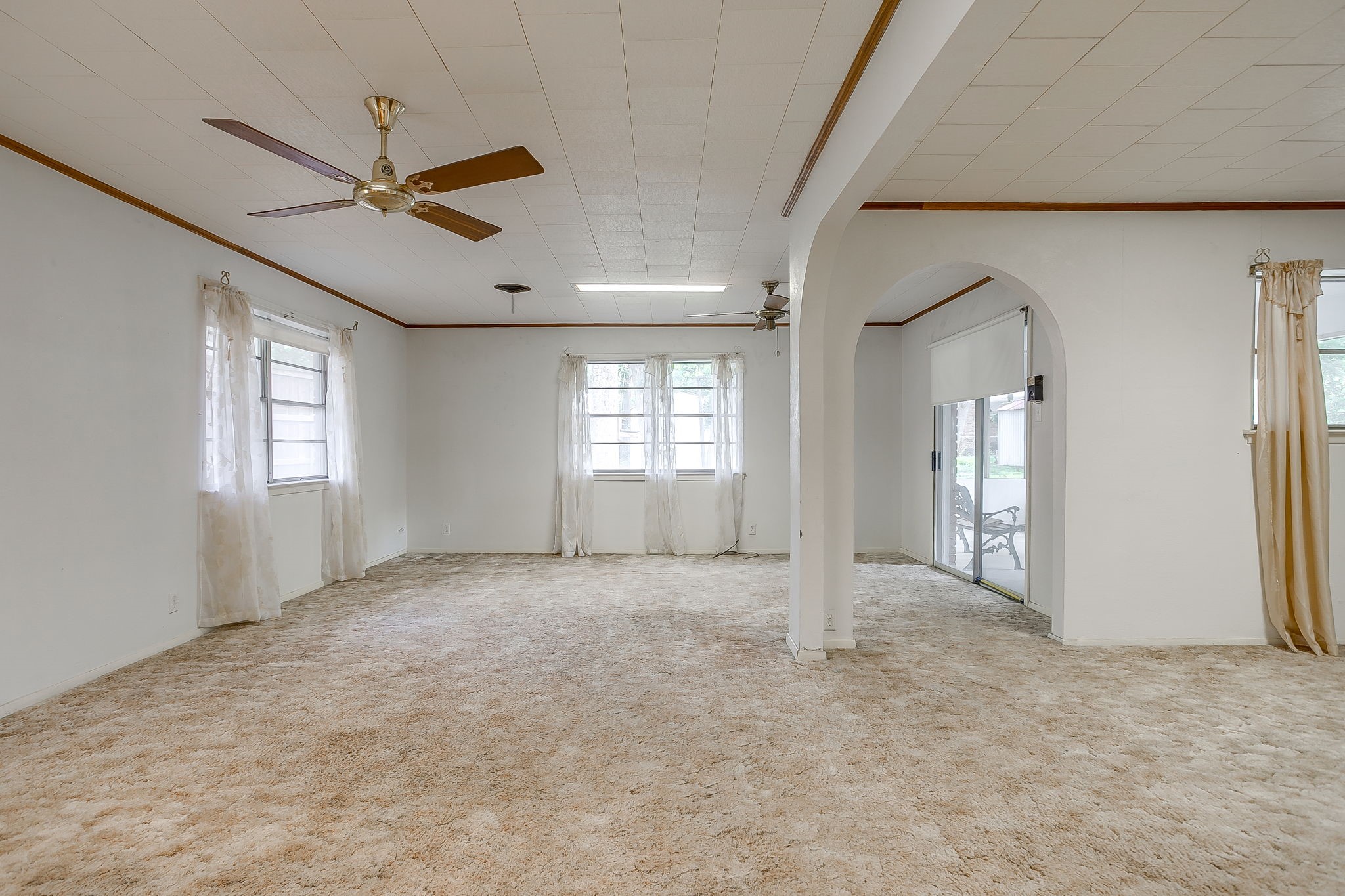 616 Post Oak Drive Hurst TX 76053