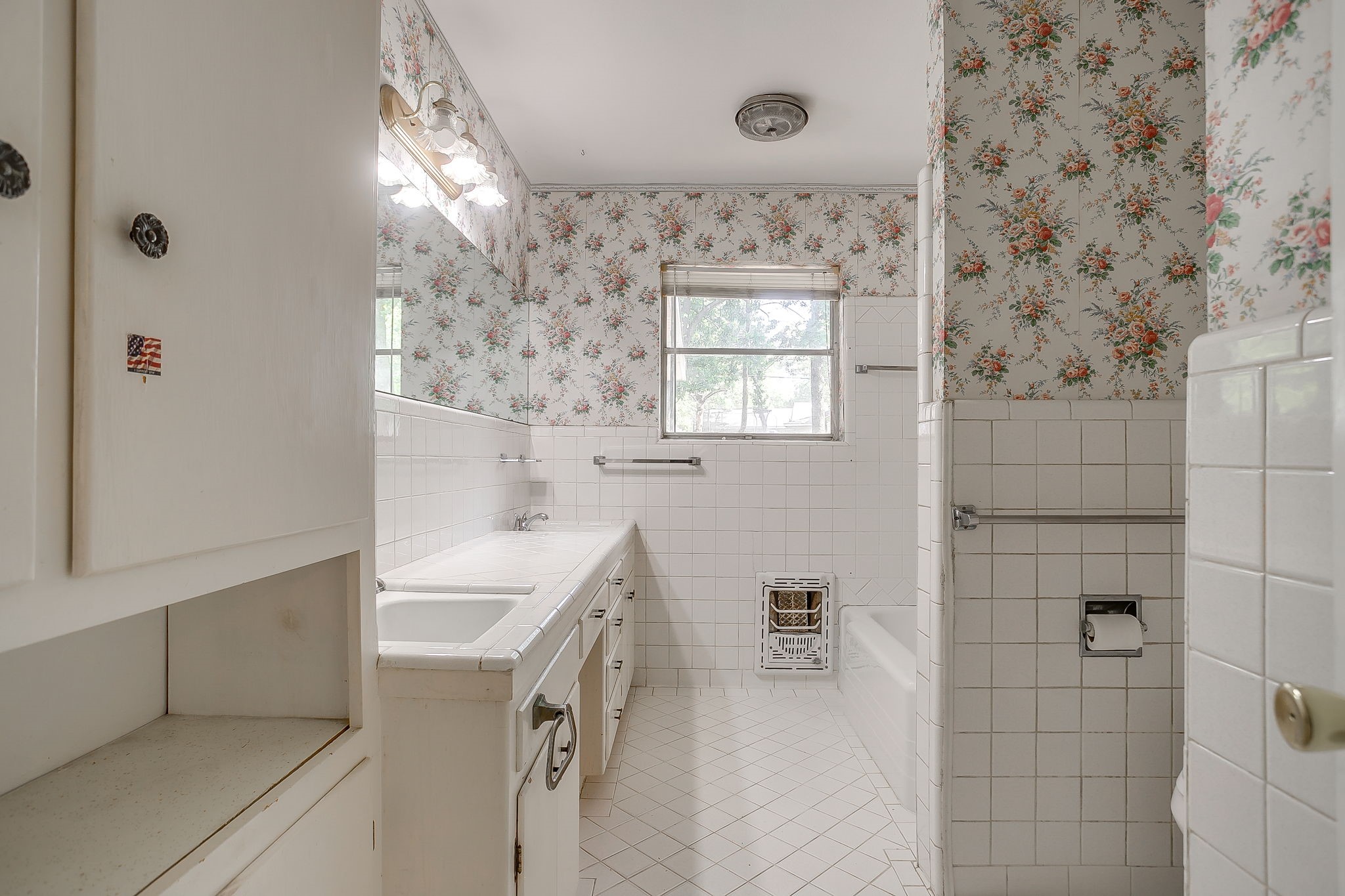 616 Post Oak Drive Hurst TX 76053