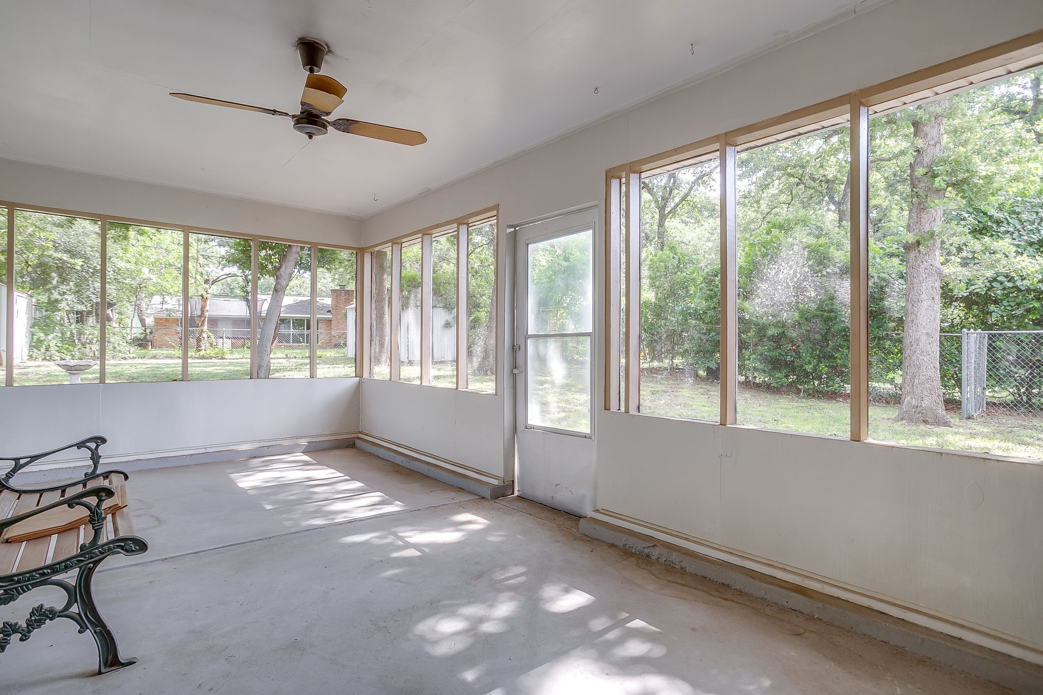 616 Post Oak Drive Hurst TX 76053